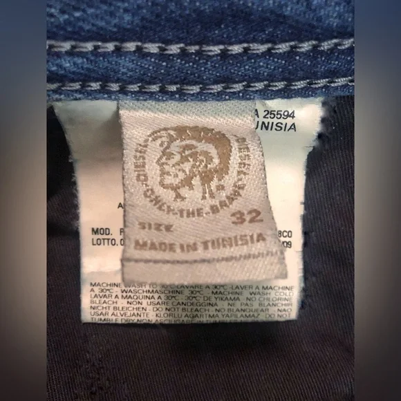 ***FOR SAM*** EUC RARE 008C0 Wash Diesel Larkee Relaxed Straight 32x34 (33x34) - Picture 8 of 8